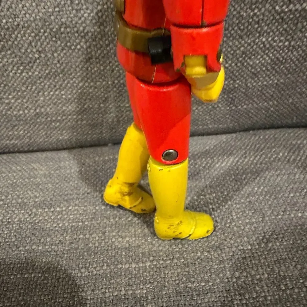Popy Chogokin Red Vintage Brick Head Super Sentai Figure 5
